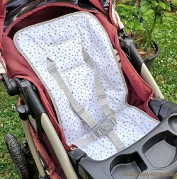 Bézs apró csillagos - Babakocsi betét kiemelet termék képe